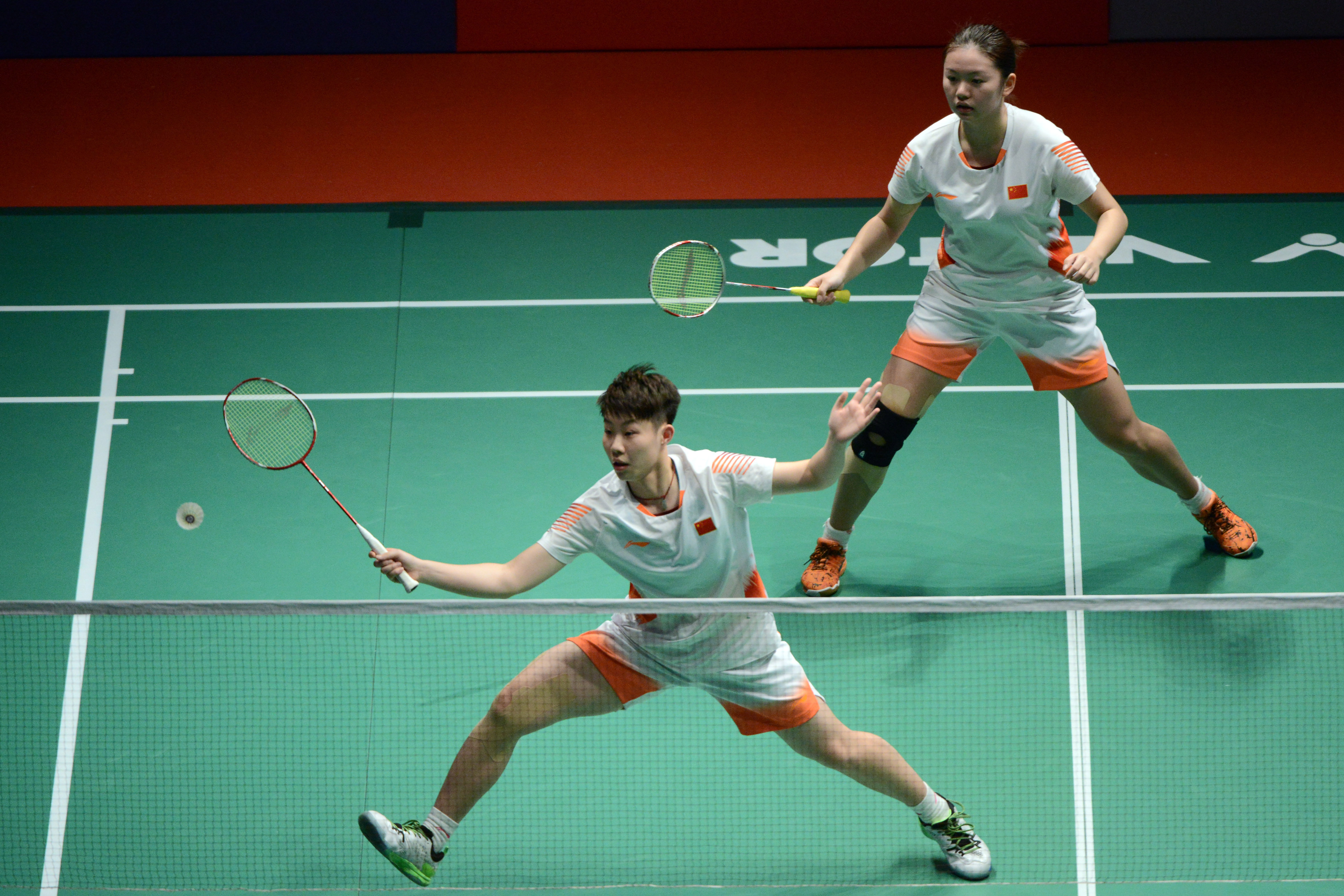 这两者在 这两者在