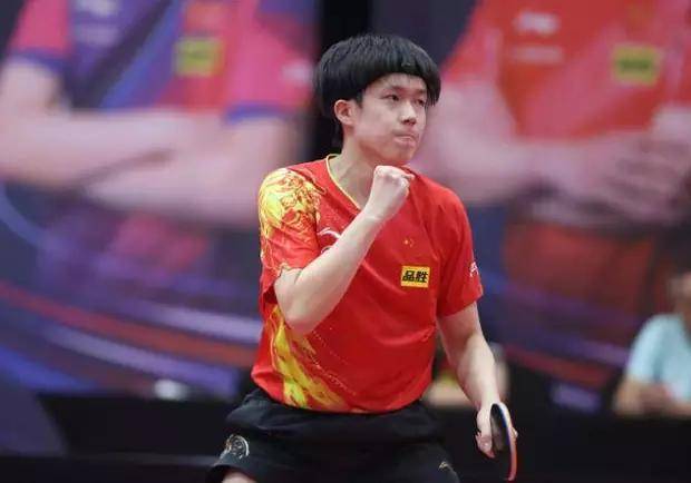 尽管他不是 尽管他不是