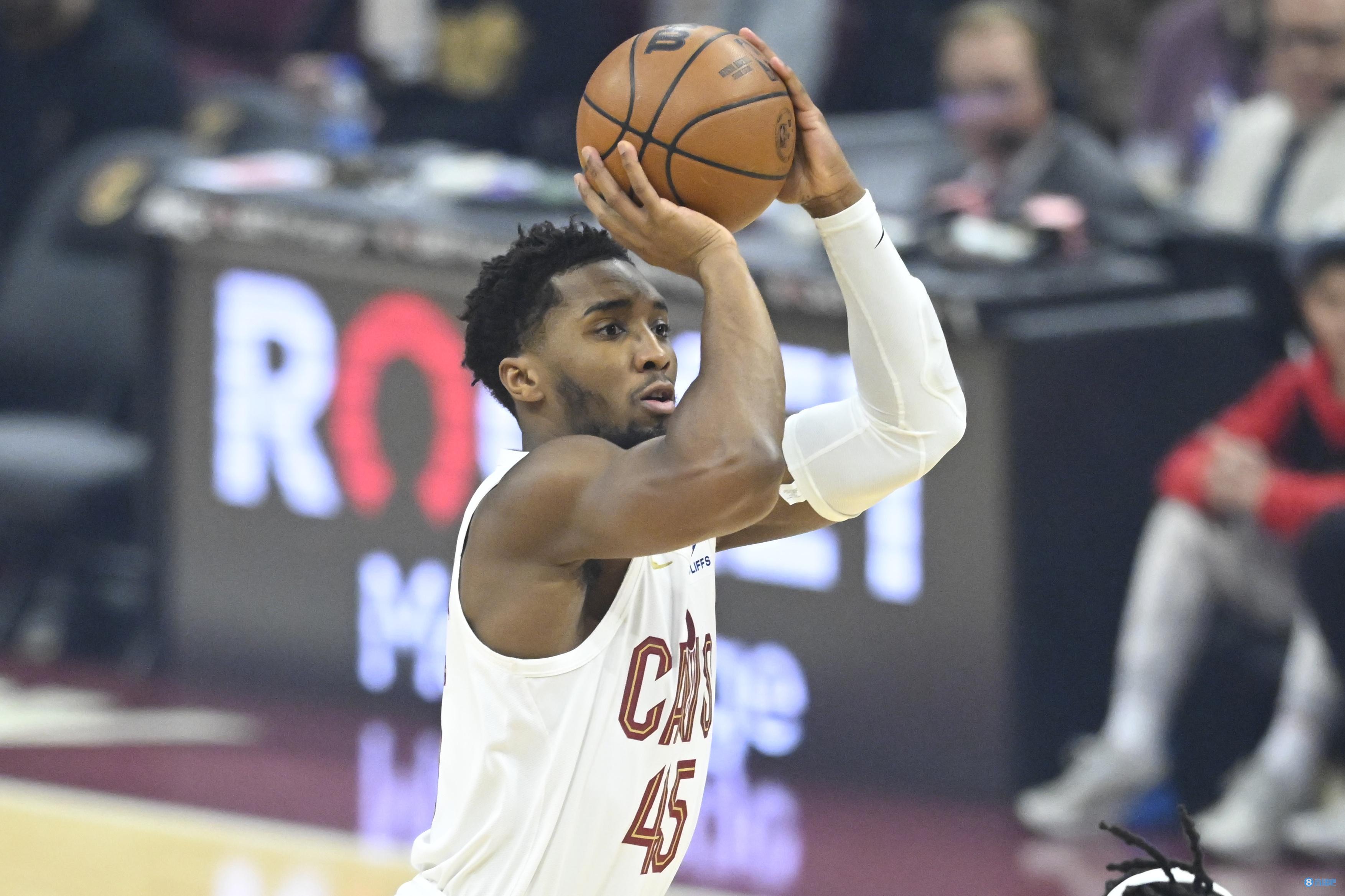 而阳岱钢在 而阳岱钢在